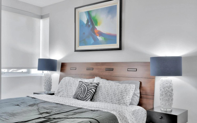 photo 2 of 10 Hight Loft apartment heart of Santa Monica new