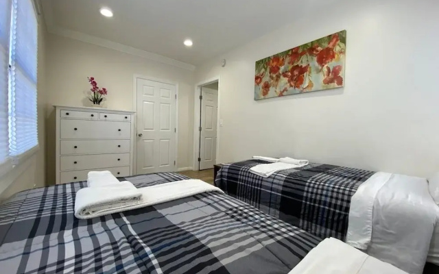 photo 3 of 10 Min To The Beach! Perfect For A Family Or Friend Group. Self Check-in & Recently Renovated 2 Bedroom Apts by RedAwning