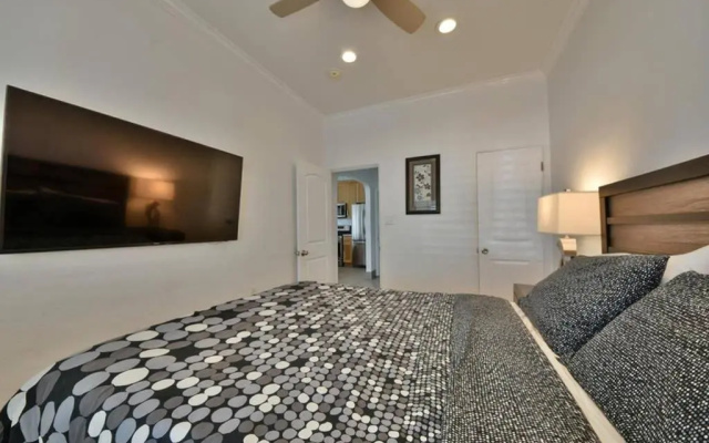 photo 2 of 1000#1 Contemporary Home w/ Parking, Grill, & AC!