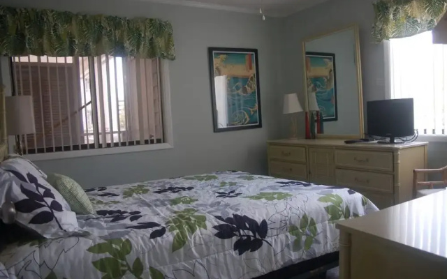 photo 5 of 1015-110 Seascape Villas - 3 Br Condo