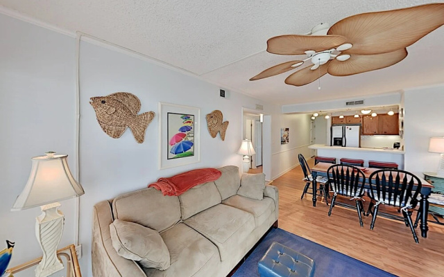 photo 3 of 101seasc 3 Bedroom Condo
