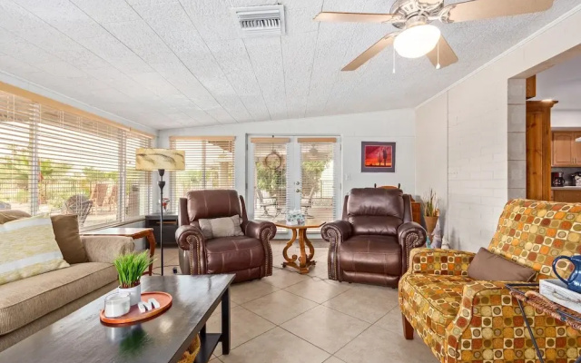 photo 3 of 105th Sun City 2 Bedroom Home by Redawning