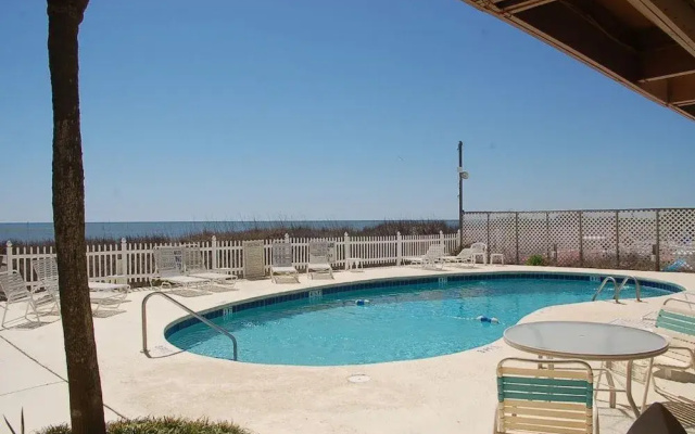 photo 3 of 1068-104 Crescent Beach Villas - 2 Br Condo