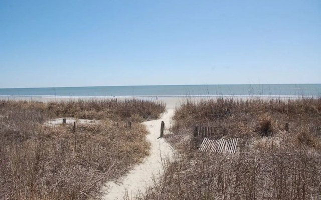 photo 5 of 1068-104 Crescent Beach Villas - 2 Br Condo