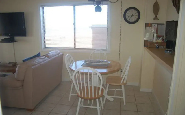 photo 2 of 1068-201 Crescent Beach Villas - 2 Br Condo