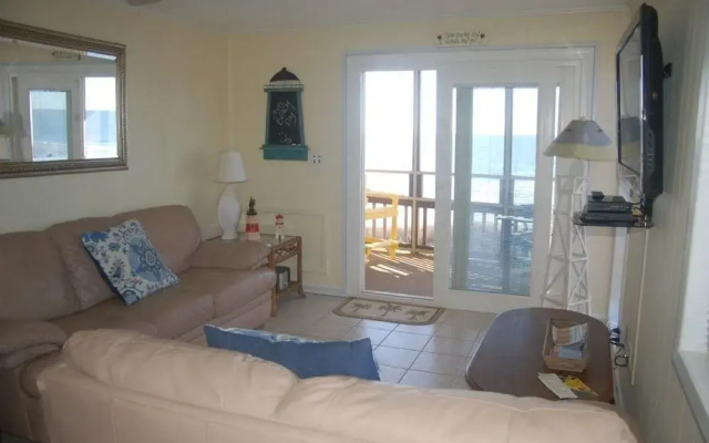 photo 5 of 1068-201 Crescent Beach Villas - 2 Br Condo