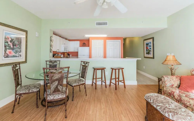 photo 3 of 10901 Front Beach Rd Condo OFC 607 2 Bedrooms 2 Bathrooms Condo