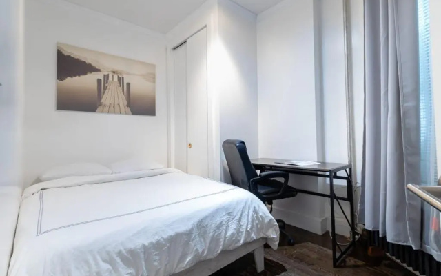 photo 3 of 109-11 Amazing Best Value Spacious 2br NYC Apt