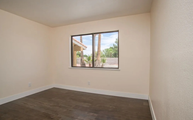 photo 3 of 10B 9BA Mansion Sleeps 22 with Pool&Spa