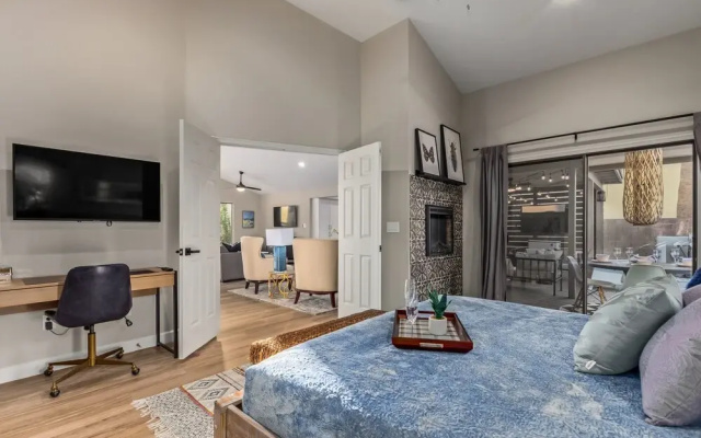 photo 5 of 110th Scottsdale 3 Bedroom Home by RedAwning