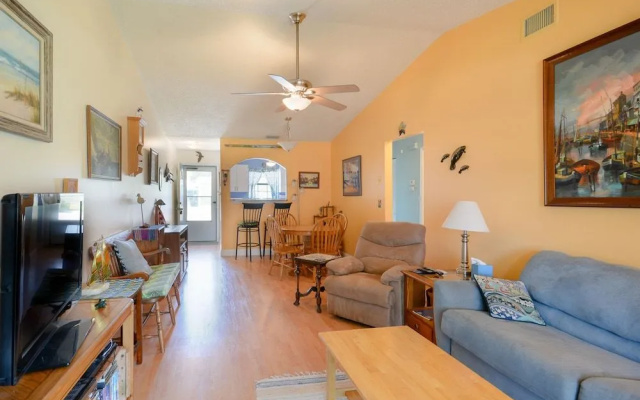 photo 4 of 1152F - Fairvilla by RedAwning