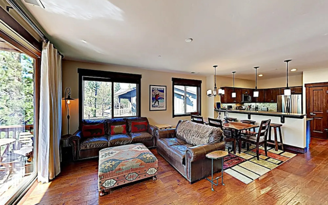 photo 2 of 11595 #4 Truckee - 3 Br Condo