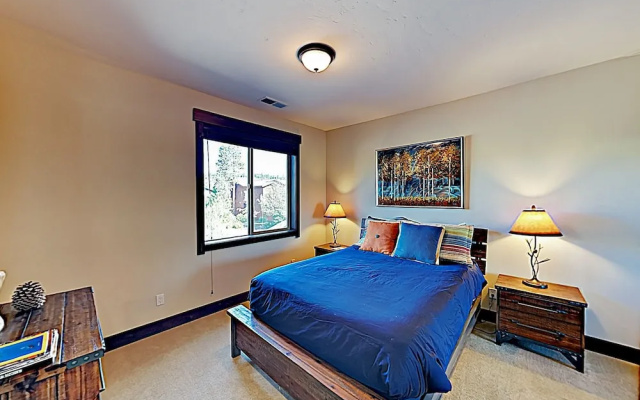 photo 5 of 11595 #4 Truckee - 3 Br Condo