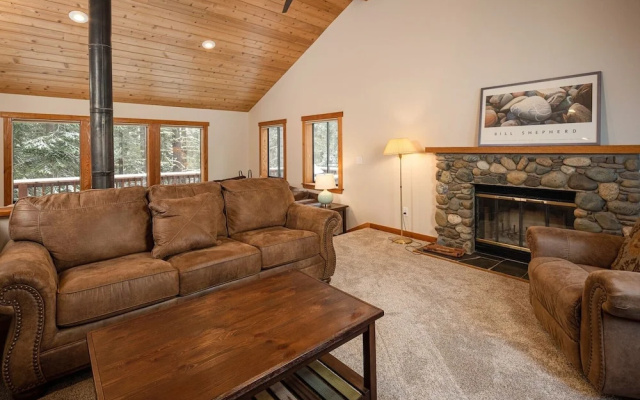photo 2 of 11885 Sitzmark - 4 Br Home