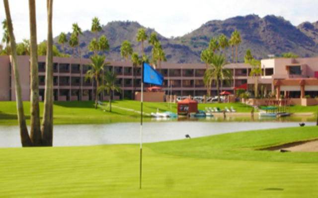 photo 2 of 12 room Scottsdale Golf Tennis Lake Resort Villa