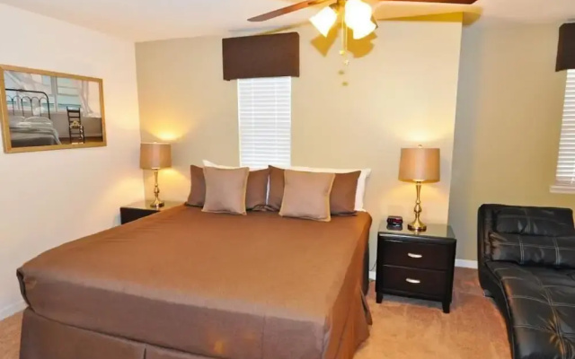 photo 4 of 1299 The Dales House 7 Bedroom by Florida Star