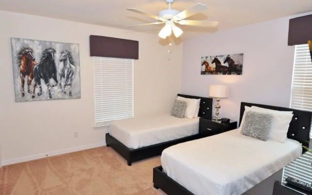 photo 5 of 1299 The Dales House 7 Bedroom by Florida Star