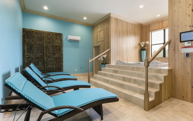 photo 3 of 12BR Reunion Pool Home 521 by OVRH