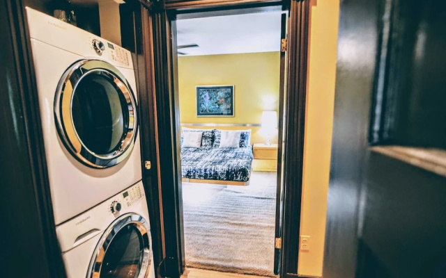 photo 4 of 1305 Northwest Rhode Island Apartment #1071 - 2 Br Apts