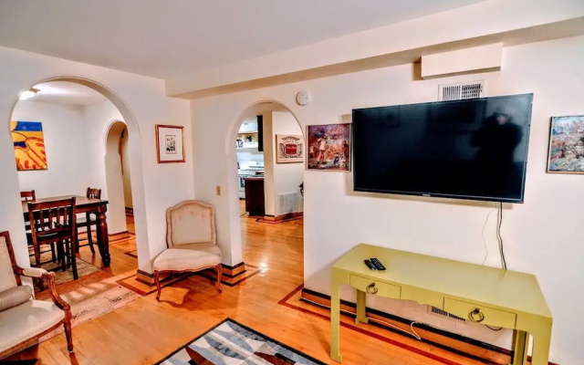 photo 2 of 1305 Rhode Island Apartement #1086 2 Bedrooms 1 Bathroom Apts