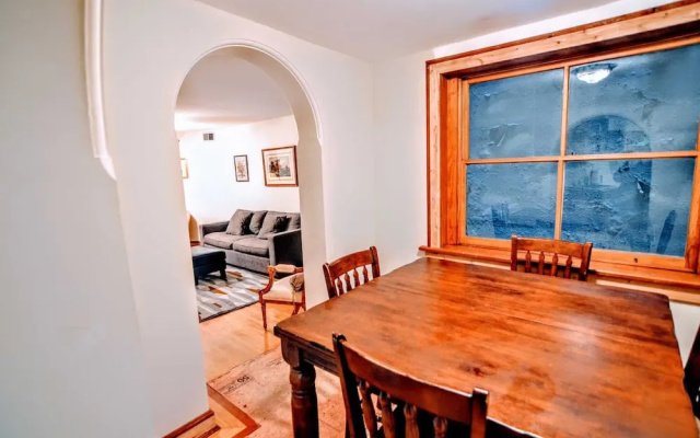 photo 5 of 1305 Rhode Island Apartement #1086 2 Bedrooms 1 Bathroom Apts