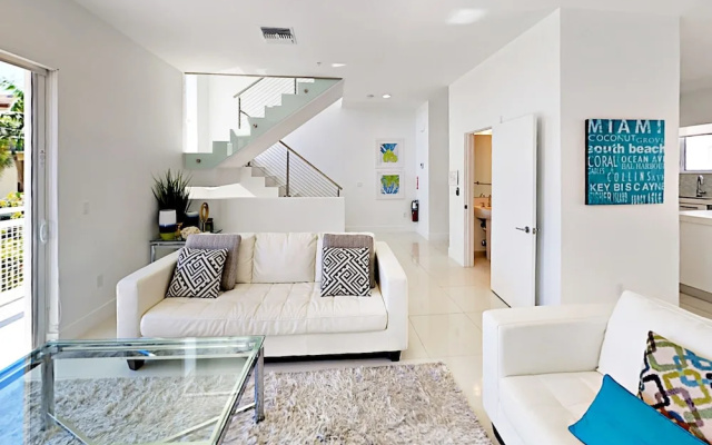 photo 4 of 1339 Ocean Boulevard Condo Unit #14b 4 Bedrooms 3.5 Bathrooms Condo