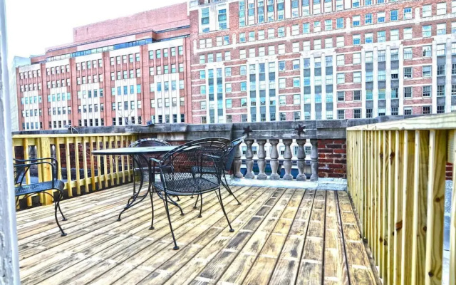 photo 5 of 1347 Connecticut Northwest Apartment #1051 - 2 Br Apts