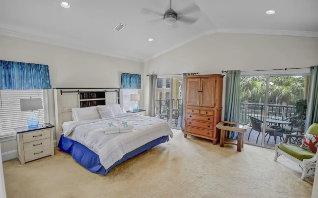 photo 3 of 136 La Valencia Cir - At Peace