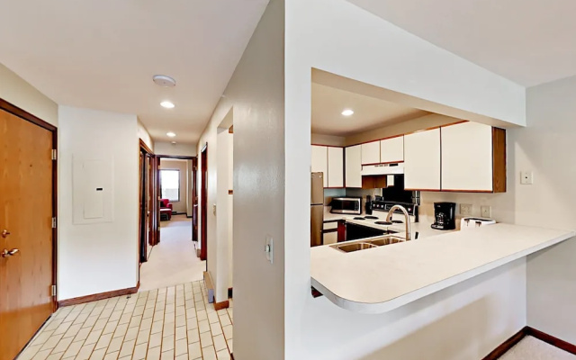 photo 5 of 137 Benchmark Rd 312 Condo 1 Bedroom 1 Bathroom Condo