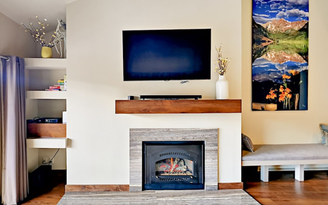 photo 2 of 137 Benchmark Rd Condo Unit 518 3 Bedrooms 3 Bathrooms Condo