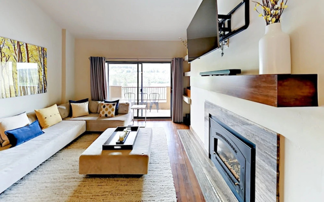 photo 3 of 137 Benchmark Rd Condo Unit 518 3 Bedrooms 3 Bathrooms Condo