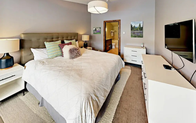 photo 5 of 137 Benchmark Rd Condo Unit 518 3 Bedrooms 3 Bathrooms Condo