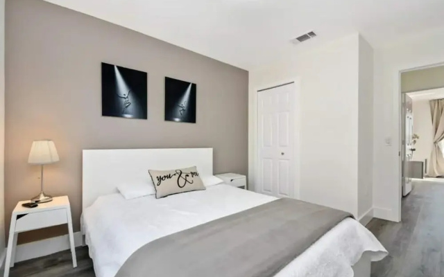 photo 5 of 139 Stunning Home Inside Disney Area
