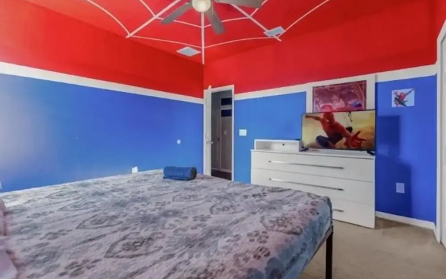 photo 5 of 14 Bed With Themed Bed Floor Plan Attached 14 Bedroom Home by RedAwning