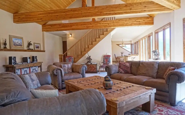 photo 2 of 1410 Buffehr Creek Rd A - 3 Br Home