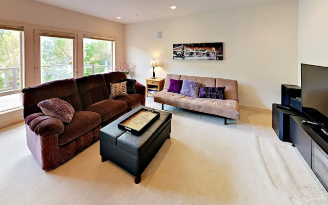 photo 5 of 14341 SE 84th CT Home 5 Bedrooms 3.5 Bathrooms Home