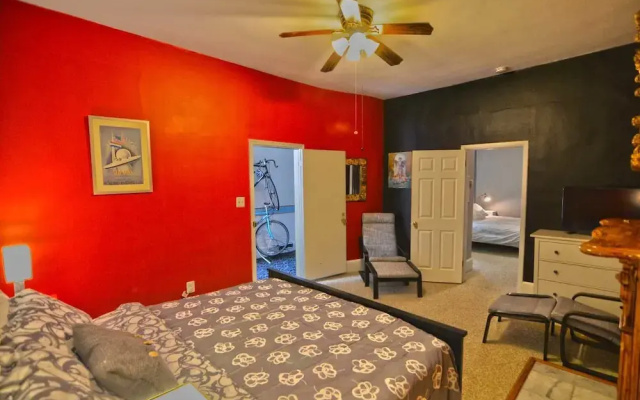 photo 5 of 1440 Northwest Apartment #1048 - 2 Br Apts
