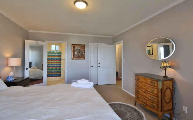 photo 5 of 145 Stanyan Street Apartment 2 Bedrooms 2 Bathrooms Apts