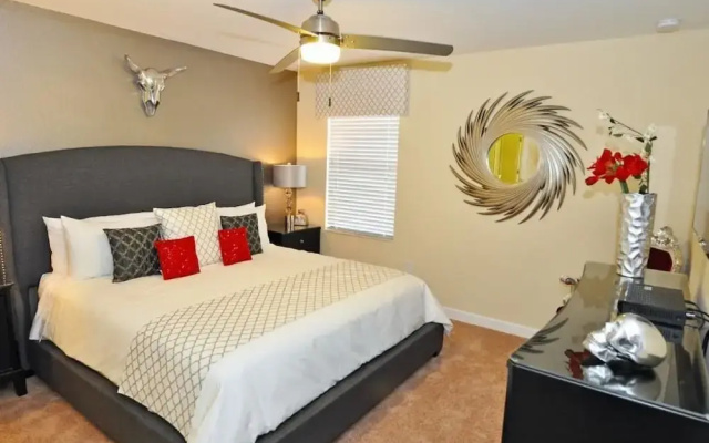 photo 4 of 1474 Champions House 8 Bedroom by Florida Star