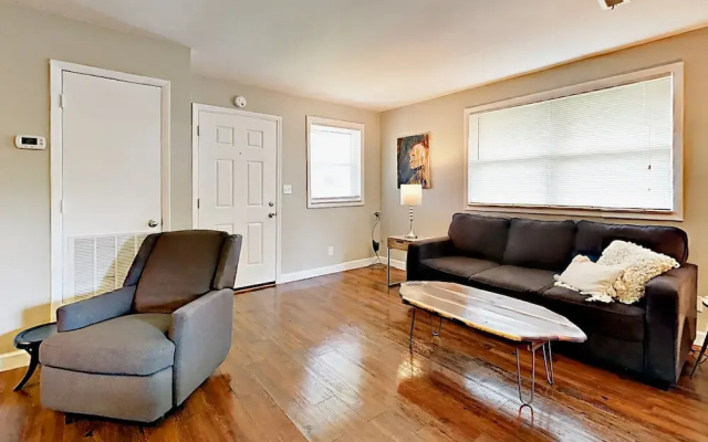 photo 4 of 14th Ave S Home - 3 Br Home