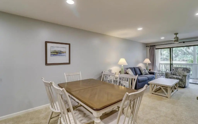 photo 4 of 153 Colonnade 2 BR Golf Condo Shipyard