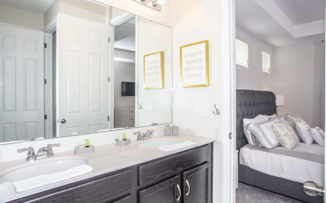 photo 2 of 1557 Solara Resort 63253/63383