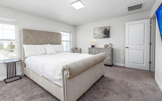 photo 5 of 1577cg 4 Bedroom Townhouse by Redawning