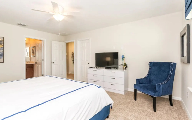 photo 4 of Beautiful Townhome W/pool &free Resort Access!