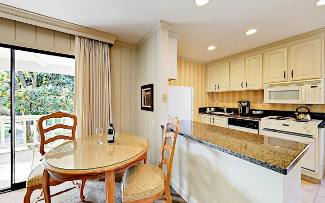 photo 3 of 1600 Atlas Peak Rd Condo Unit 221 1 Bedroom 1 Bathroom Condo