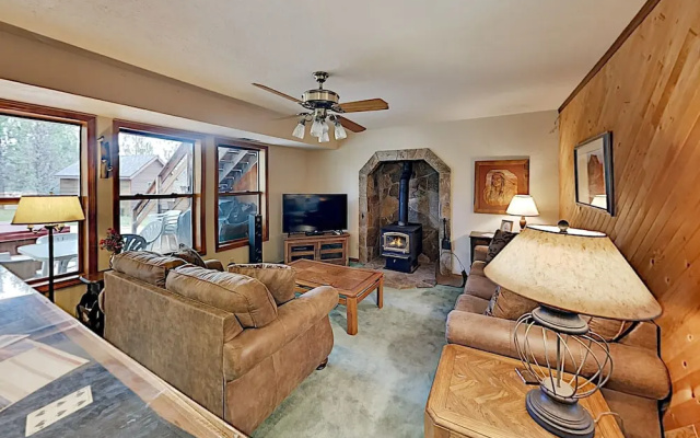 photo 3 of 16973 Buck Horn Dr Home 5 Bedrooms 3.5 Bathrooms Home