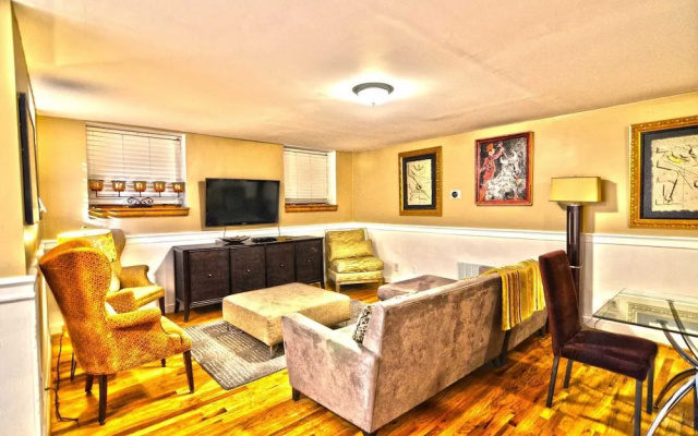 photo 5 of 1717 Northwest Apartment #1030 - 2 Br Apts