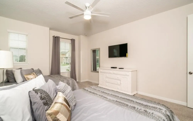 photo 3 of 1719cvt Orlando Newest Resort Community Town Home 5 Bedroom Villa by RedAwning