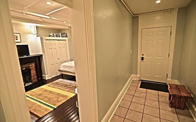 photo 3 of 1729 Northwest Apartment #1057 - 1 Br Apts