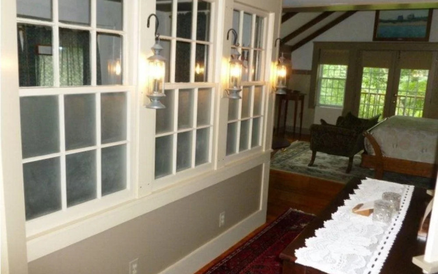 photo 4 of 1786 The Limestone Inn Bed & Breakfast